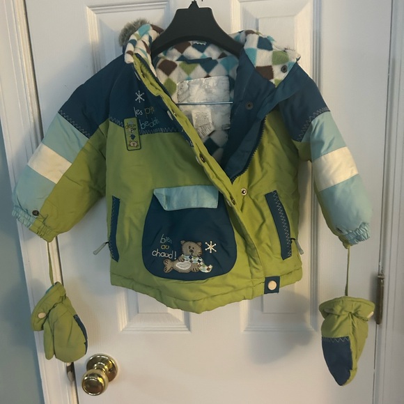Duex par Duex snow jacket. Pockets, removable hood, flannel inserts. Mittens - Picture 1 of 5